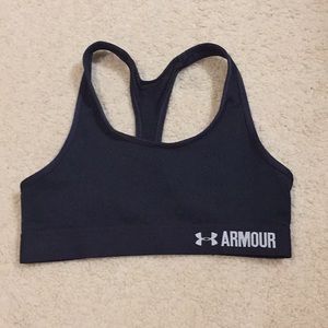 sports bra